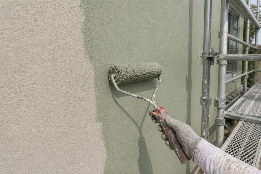 Foto 1 Renueve la fachada de su edificio con pintura exterior en Narón